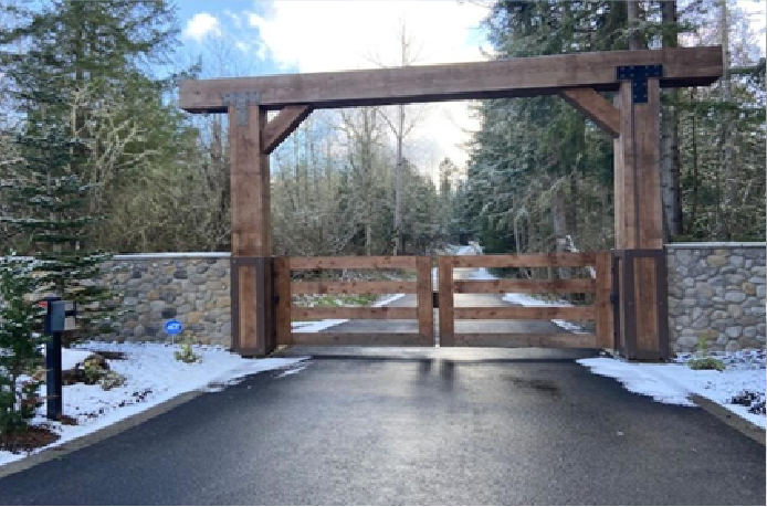 ranch entrance black gate secluded areas with need for access control  cellgate solution