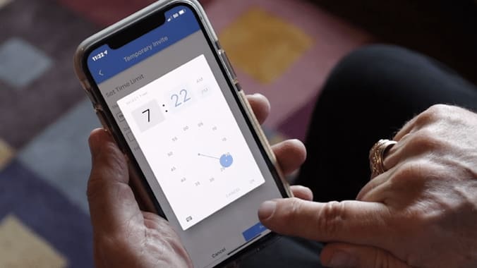 CellGate App: Remote Gate & Door Control for iOS and Android
